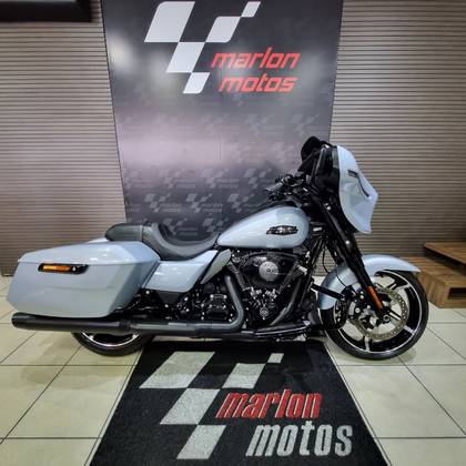 HARLEY-DAVIDSON STREET GLIDE HARLEY-DAVIDSON STREET GLIDE